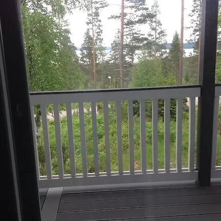 Riihivuori Paritalohuoneisto 아파트 *