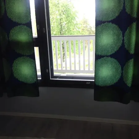 Riihivuori Paritalohuoneisto דירה