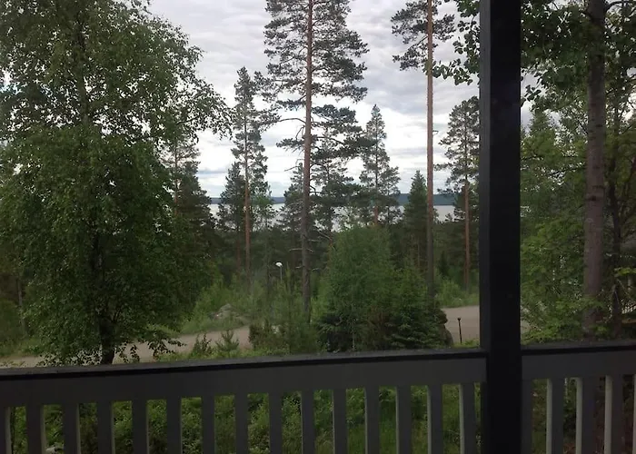 Riihivuori Paritalohuoneisto 아파트 *